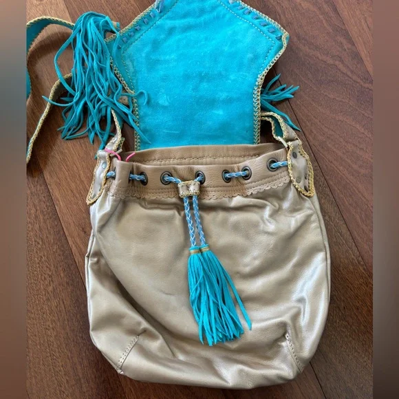 World Family Ibiza Leather Bag - Picture 5 of 11